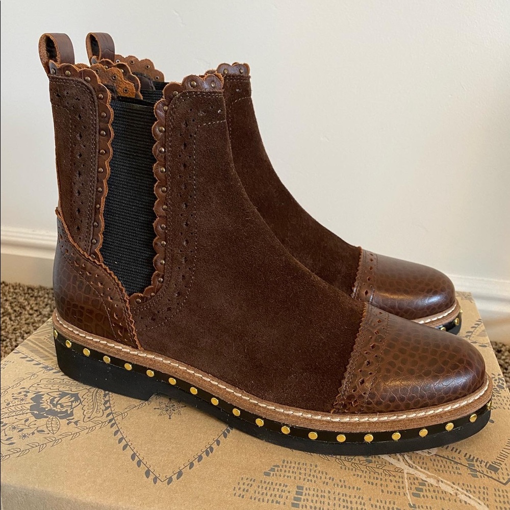 FREE PEOPLE Atlas Chelsea Boot Croc Brown